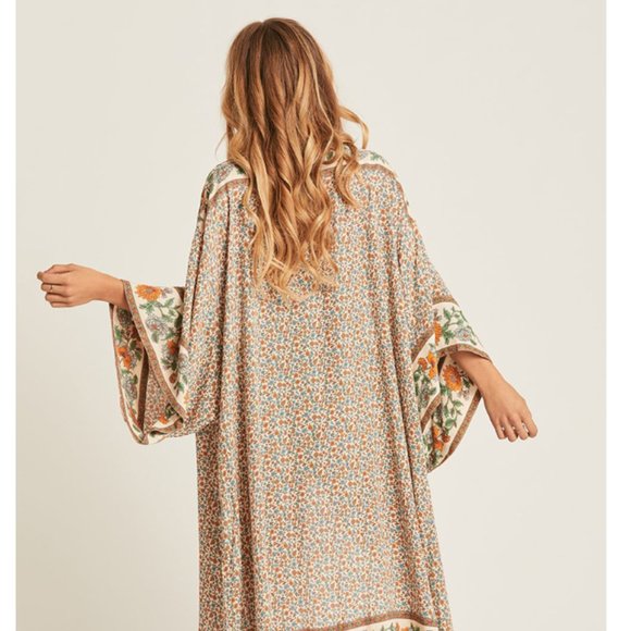 Pink Cloud Fresh Tunic & Kimono - Picture 4 of 8